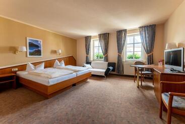 Отель Reussischer Hof