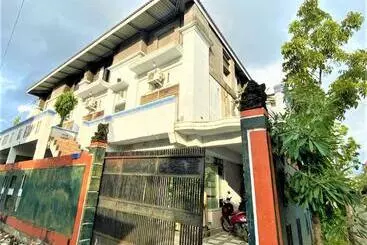 Pensione Buntusu Guest House