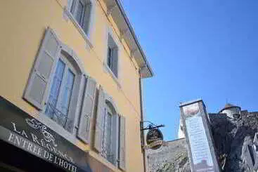 בית מלון כפרי La Regence