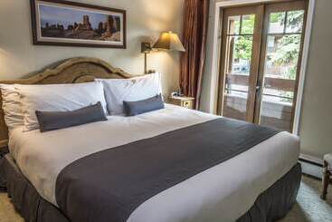 דירות לתיירים Fasching Haus Condominiums By Frias