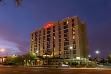 فندق Hilton Garden Inn Phoenix Airport North