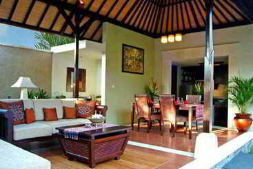 호텔 The Sanyas Suite Seminyak