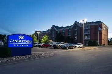 Hotel Candlewood Suites Olathe, An Ihg