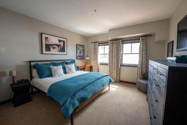 فندق The Lodge At Mountaineer Square