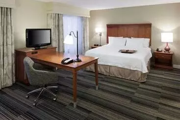 فندق Hampton Inn & Suites Davenport
