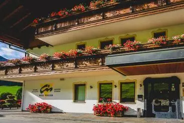 Panorama Hotel Cis   Bed And Breakfast