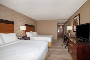 Holiday Inn Express Hotel & Suites Littleton, An Ihg