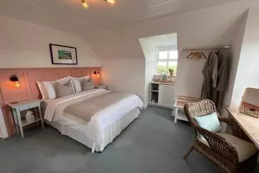 Bed and Breakfast Thistledown Lodge