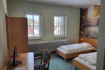 Hotel Gasthof Goldener Hirsch