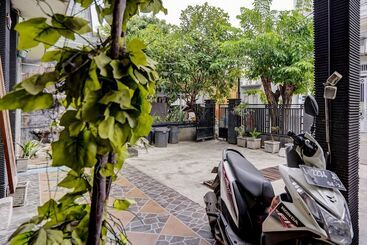 Hotel Oyo 90665 Juwingan Syariah 2