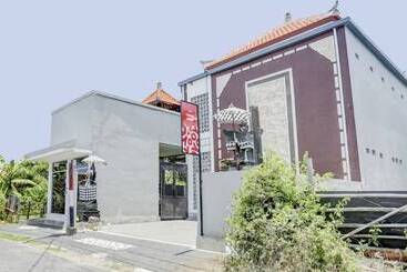 Hotelli Oyo 90690 Pondok Dukuh