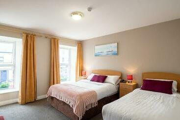 בית מלון כפרי The Woodfield