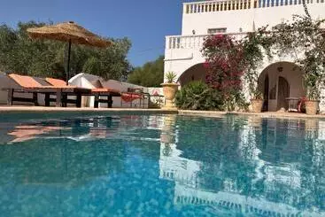 پانسیون Maison D Hote Domaine El Manar