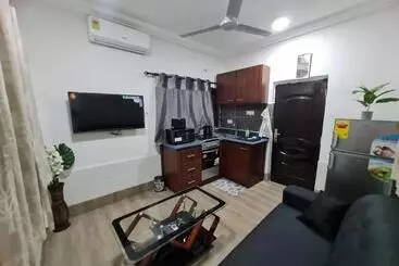 ベッドアンドブレックファースト Nesta Barron  Home Away From Home