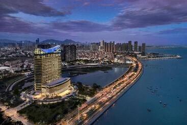 Crowne Plaza Xiamen Jimei Seaview, An Ihg Hotel Free Mini Bar