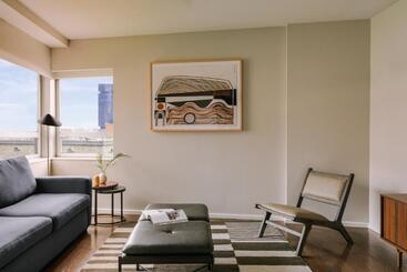 מלון דירות Sonder At Commerce