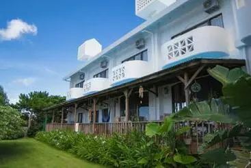 מלון דירות Sunset Beach House