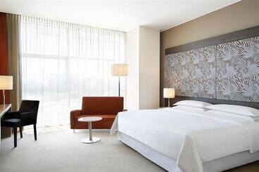 Sheraton Milan Malpensa Airport Hotel & Conference Centre