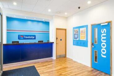 호텔 Travelodge Liverpool Stonedale Park