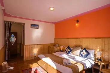 Pensió Rainbow Hostelier