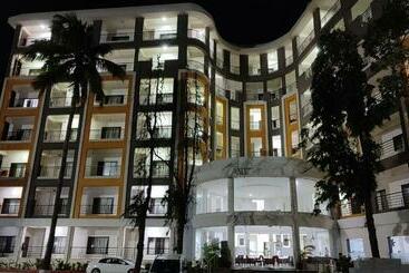 Hotel Vits Select Daman