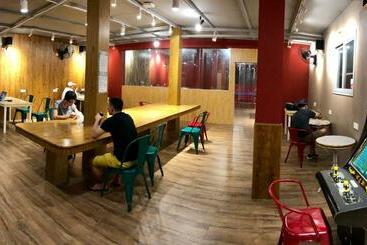 Dong Shan Gaga Hostel