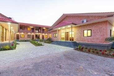 هتل Badreni Jungle Resort