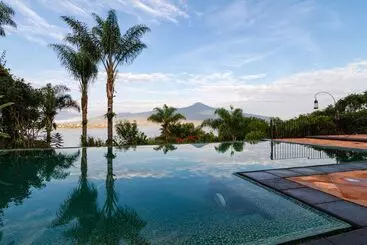 فندق Hacienda Ucazanaztacua