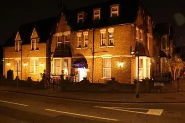 Hotel Kirkdale