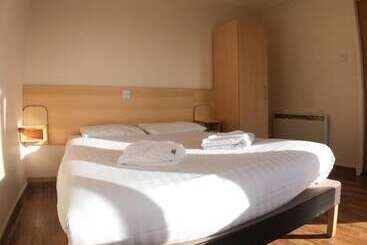 فندق Pakefield Holiday Village   Adults Only