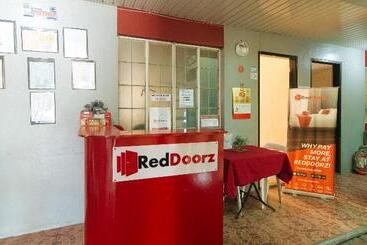 호텔 Reddoorz @ Fdb Homes Nueva Ecija