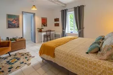 Bed and Breakfast Maison D Hôtes ôvillage