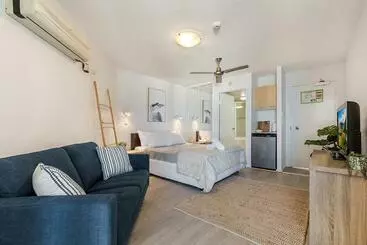 Aparthotel Coolum Beachside Studio
