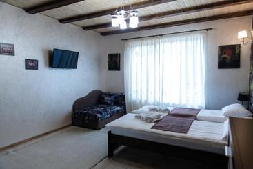 بنسيون садиба кичера Gold