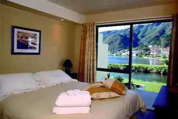 Apartments On The Waterfront