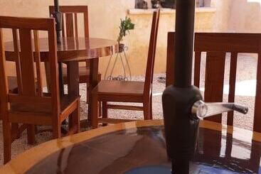 هتل Hostal Casa Chauac Ha