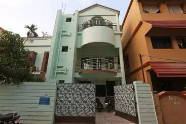 Hotel O The Ambience