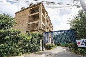 مُتل Wonju Rivera