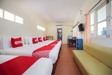 هتل Oyo 606 Baan Suansabai Pleanpanmai Resort Amphawa