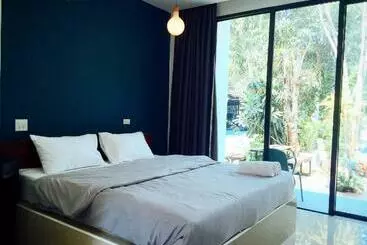 Otel Petchngam Home Resort