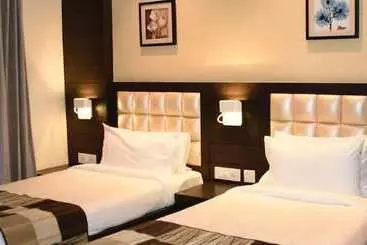 Hotel Wonder Country Club And Resort