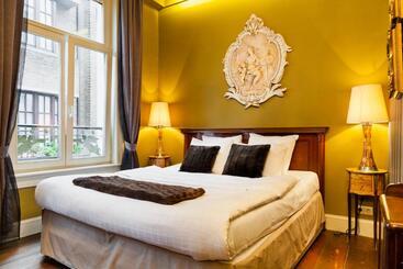 هتل Diamonds And Pearls