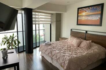 Aparthotel Chicago House