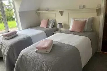 Bed and Breakfast Foxborough Bnb