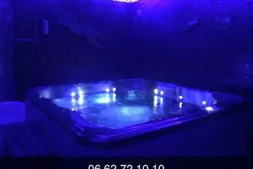 Bed and Breakfast Jacuzzi Privé Chambre Et Table D Hotes