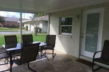 بنسيون Private Entrance 1 Bd Guest Suite In Cypress Gardens Near Legoland