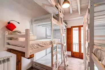 בקתות Makuto Coliving House