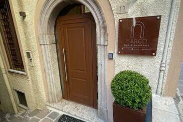 住宿加早餐  L’arco Bed&breakfast
