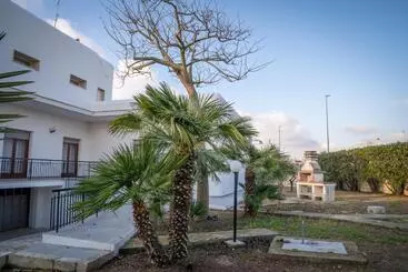 تختخواب و صبحانه Villa Chiara