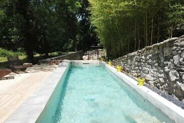 민박 Moulin Bas, Prés De La Rivière